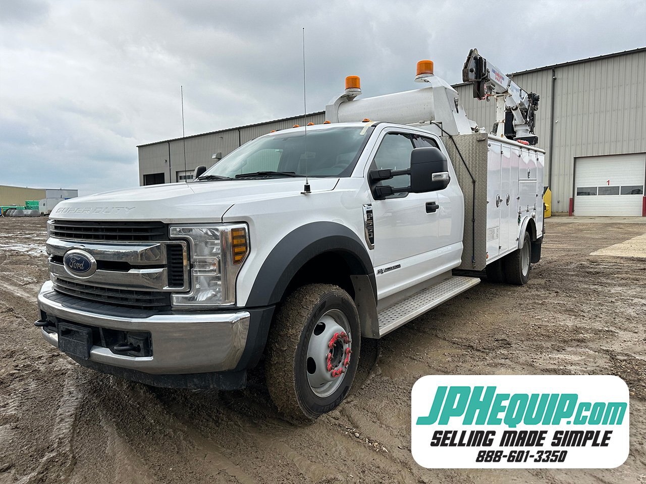 2018 Ford F550 XLT Service Truck - 8999 JA