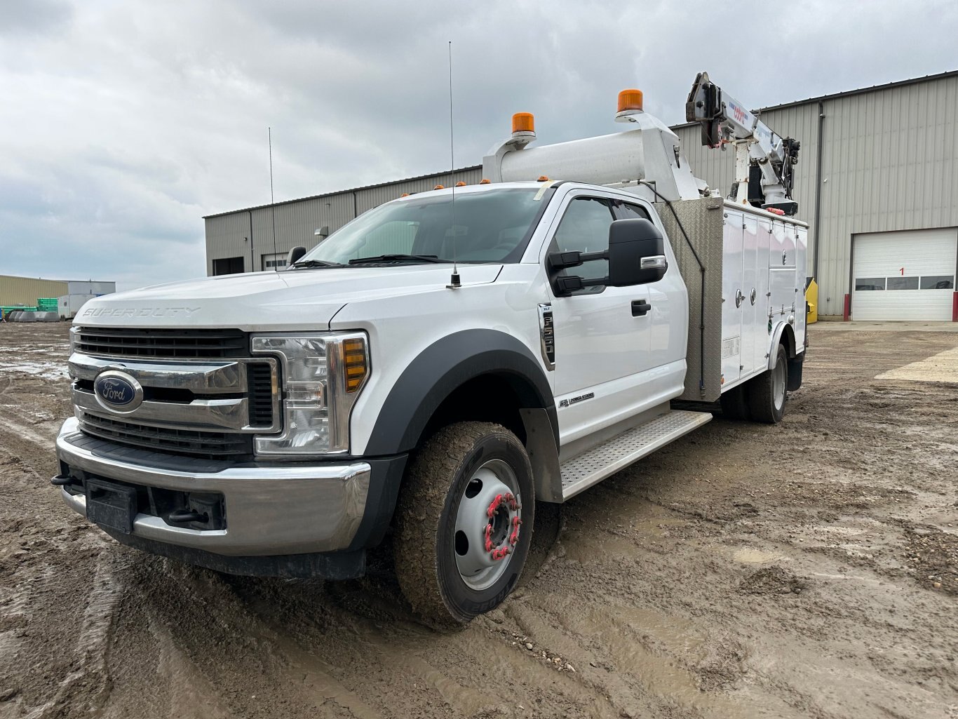 2018 Ford F550 XLT Service Truck 8999 JA