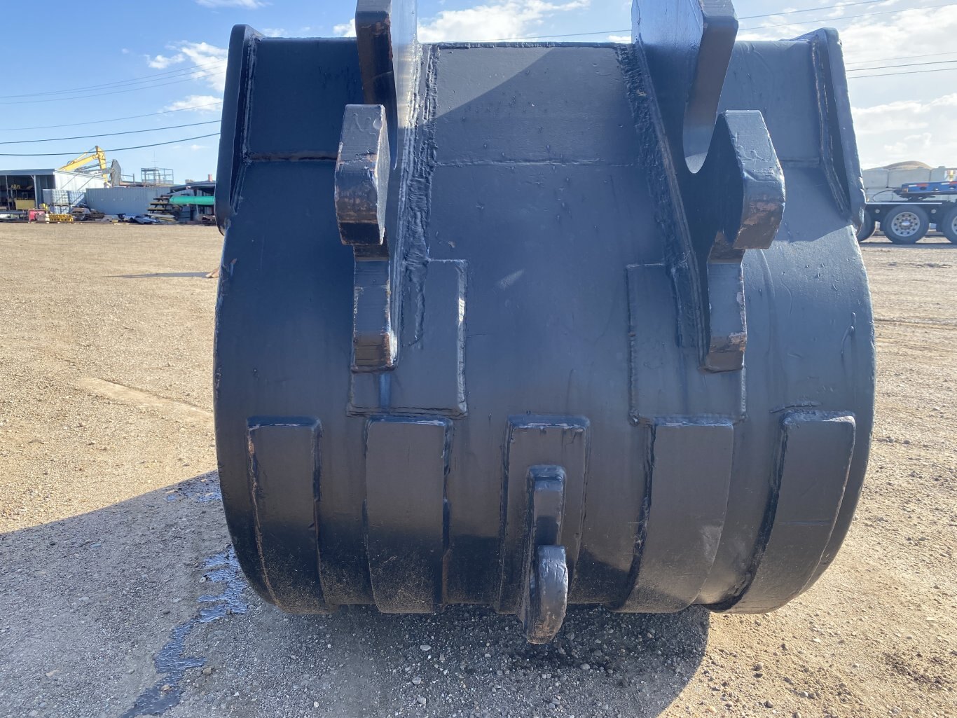 Unknown Lugging Bucket 42 Excavator Dig Bucket 9005 BP