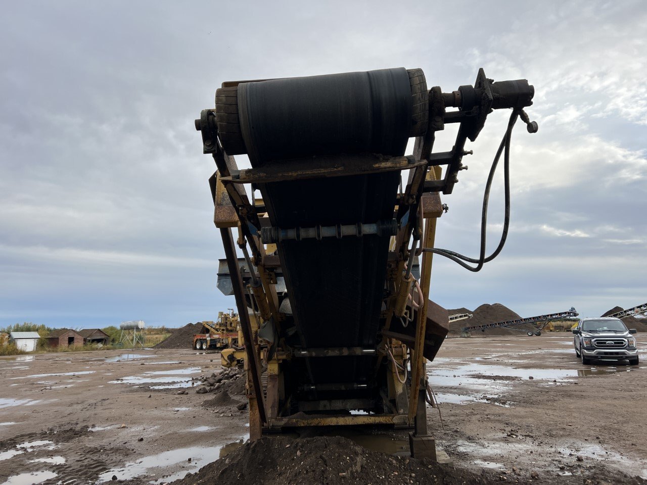 2004 CEC Terminator 26x42 Tracked Jaw Crusher with 5,994 Hours 8239 JF