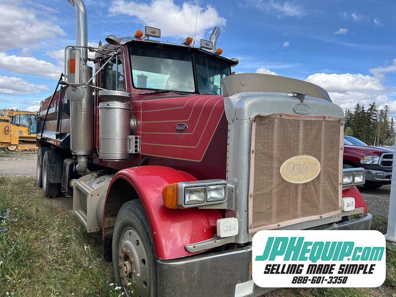 1989 Peterbilt 378 Tandem Gravel Truck - 9030 JF