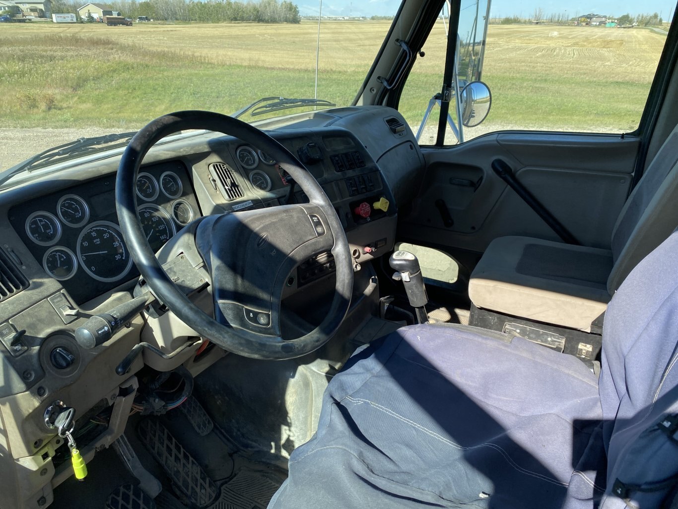 2007 Sterling L9500 Day Cab Triaxle Truck 9044 BP