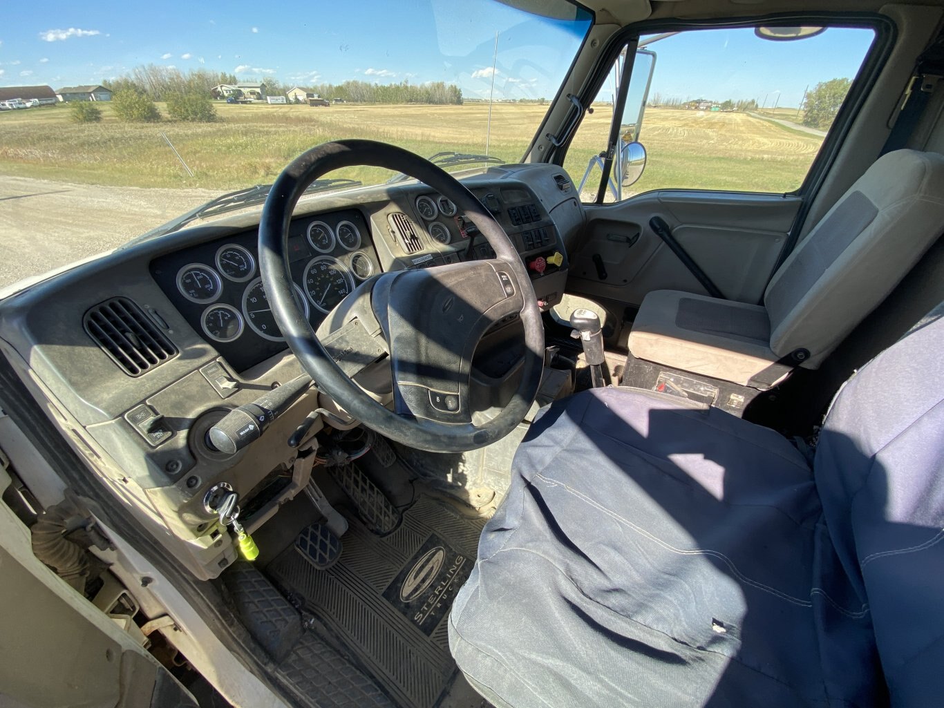 2007 Sterling L9500 Day Cab Triaxle Truck 9044 BP