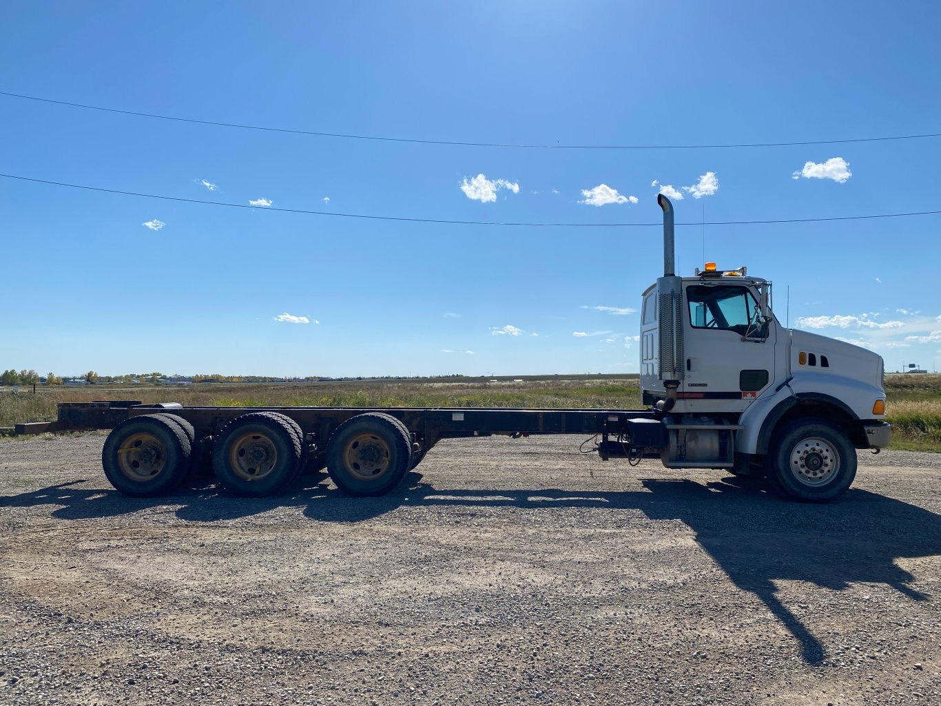 2007 Sterling L9500 Day Cab Triaxle Truck 9044 BP