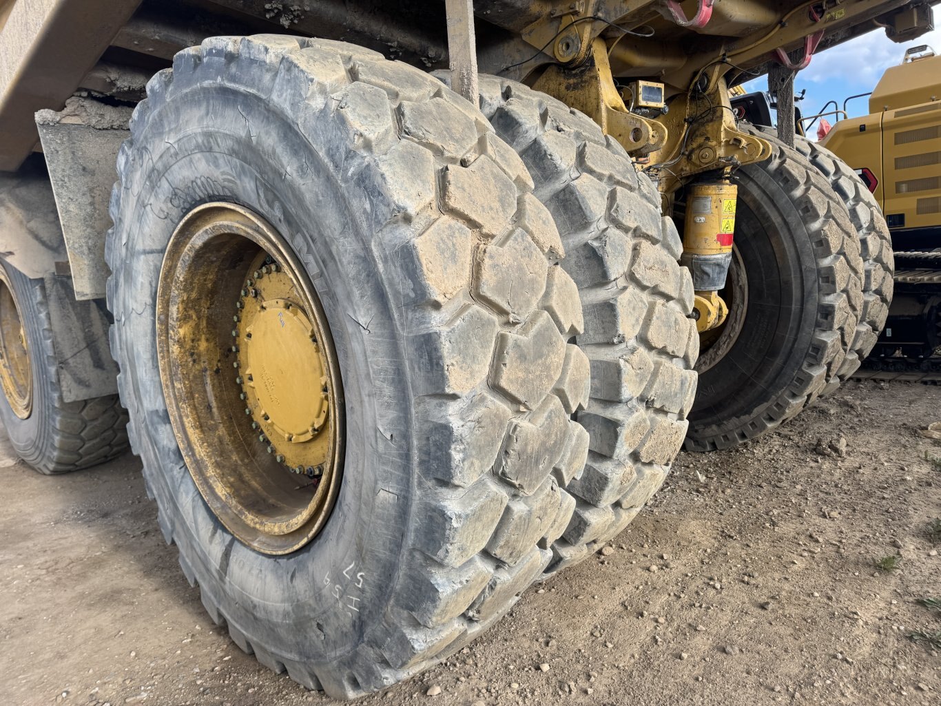 2018 CAT 777G Haul Truck 9061 JP