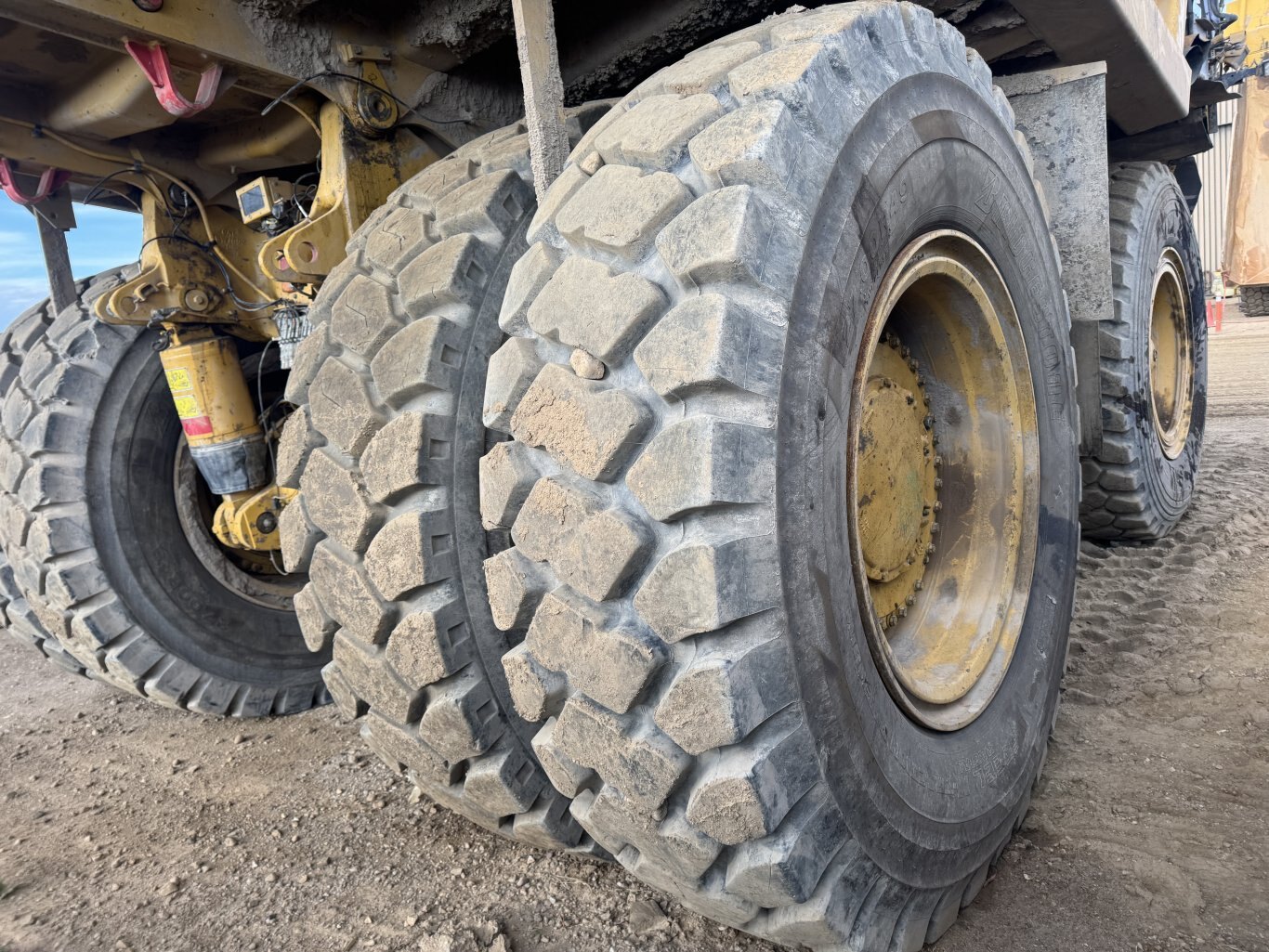 2018 CAT 777G Haul Truck 9061 JP