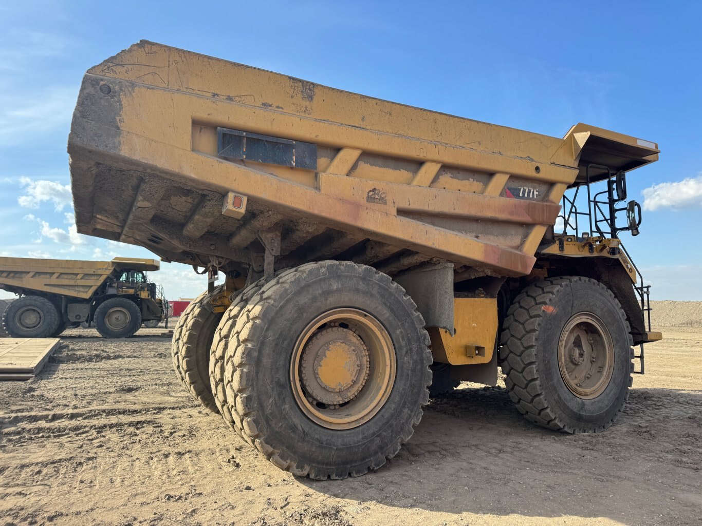 2011 CAT 777F Haul Truck 9058 JP