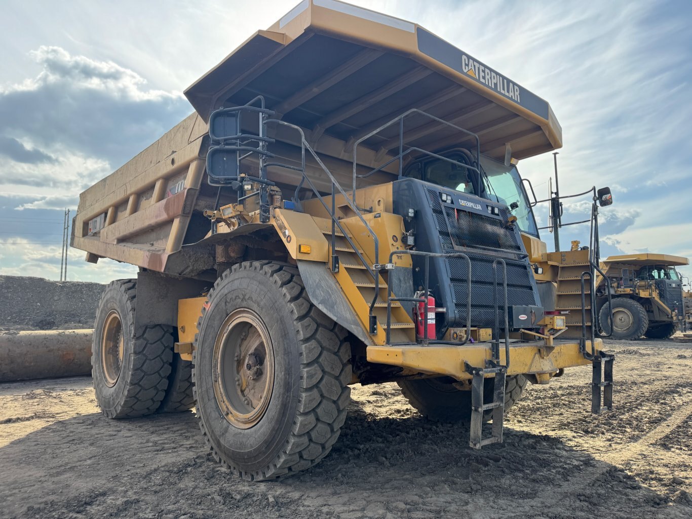 2011 CAT 777F Haul Truck 9058 JP