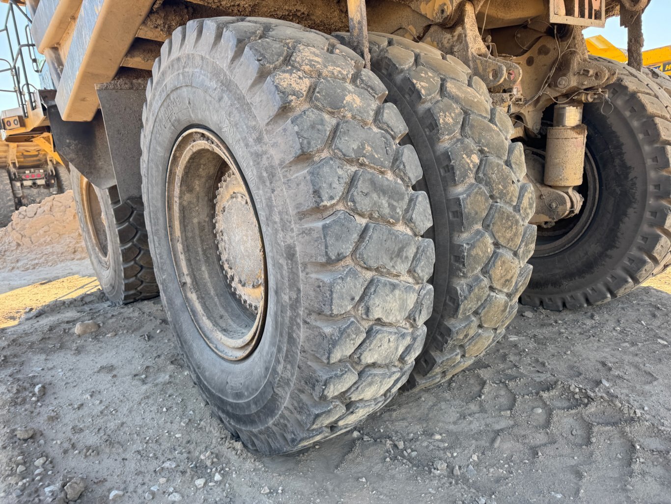 2011 CAT 777F Haul Truck 9057 JP