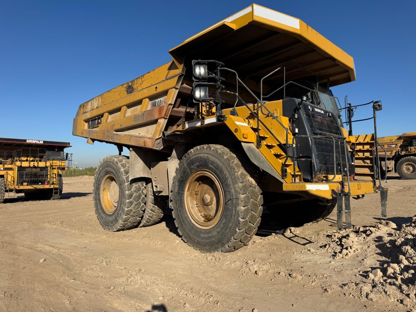 2011 CAT 777F Haul Truck 9057 JP