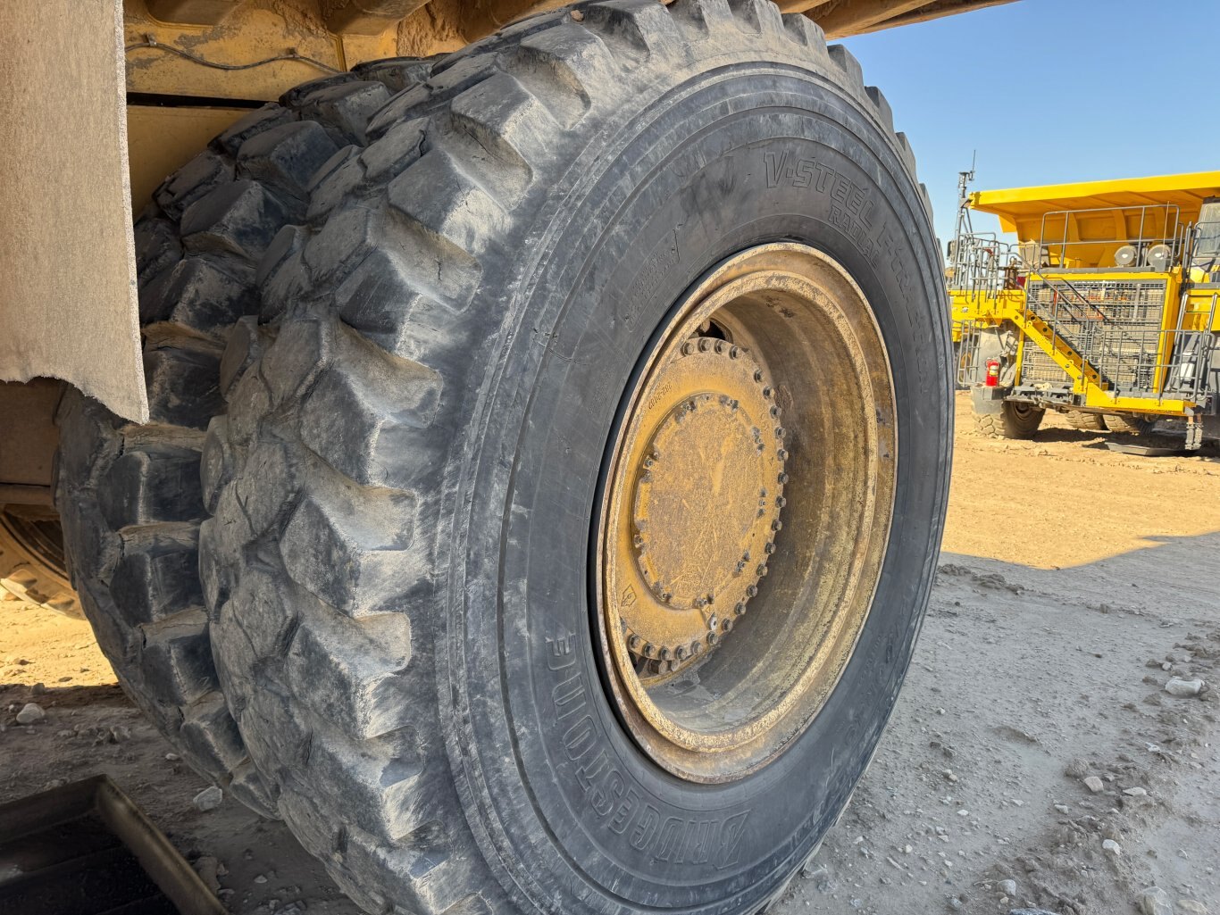 2010 CAT 777F Haul Truck 9056 JP