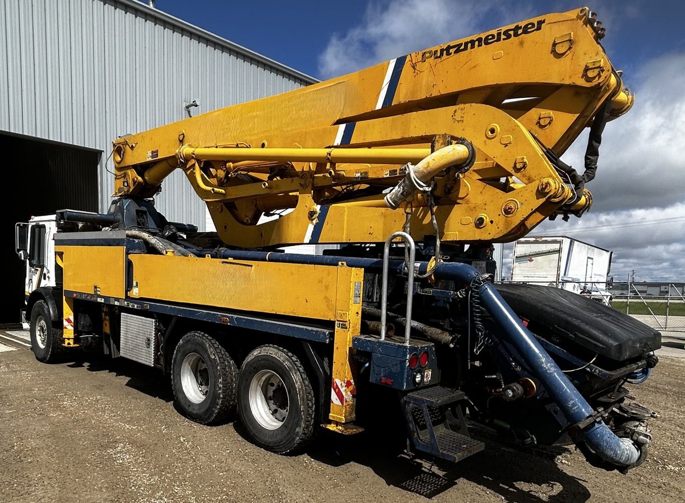 2012 Putzmeister 31m Concrete Pumper on 2013 Mack MRU613 9075 JA