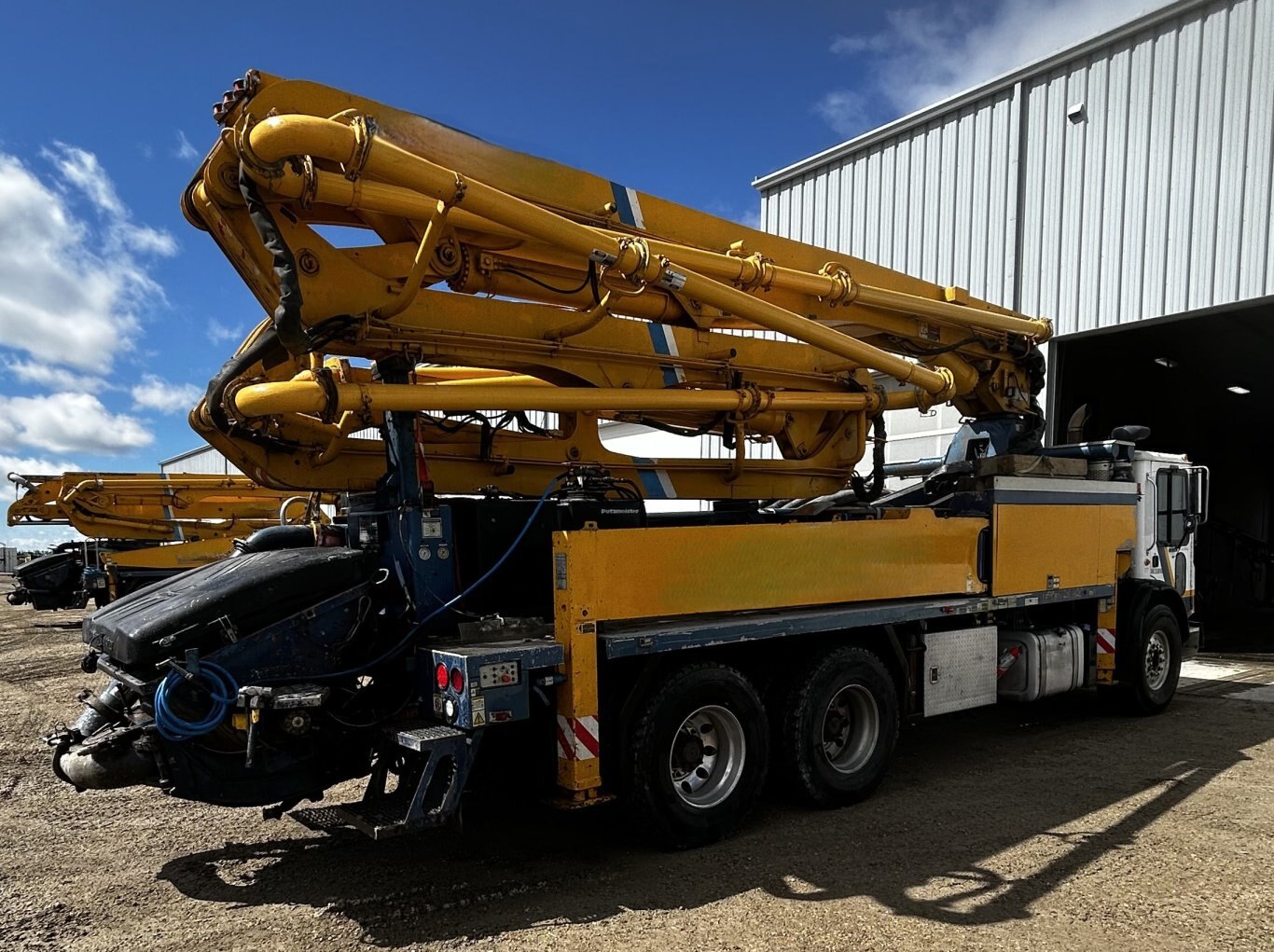 2012 Putzmeister 31m Concrete Pumper on 2013 Mack MRU613 9075 JA