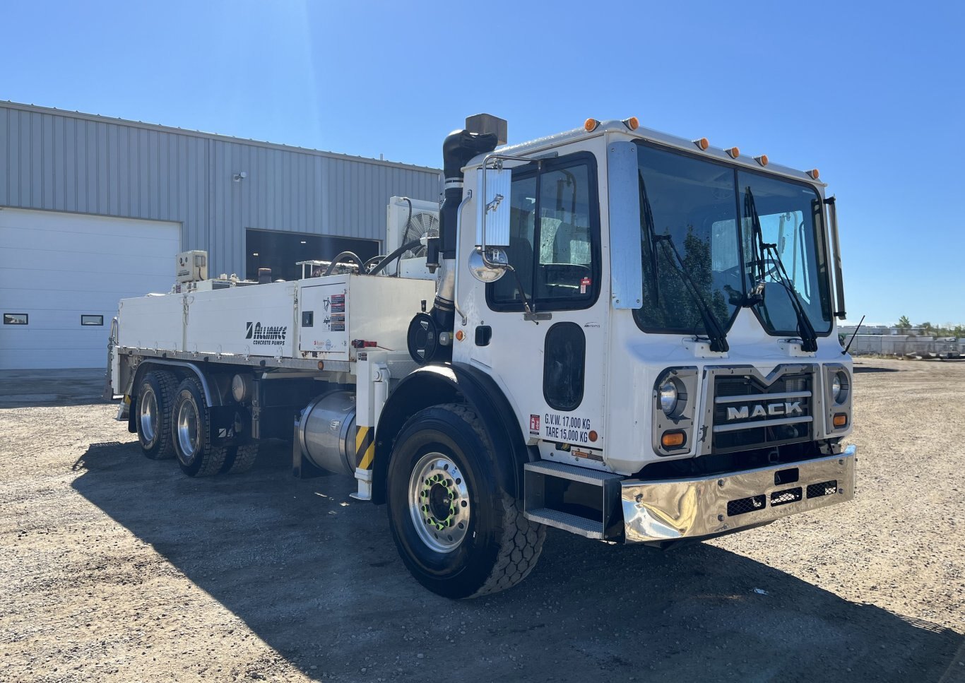 2014 Alliance JFS 12H Concrete Line Pump on 2014 Mack MRU613 9077 JA