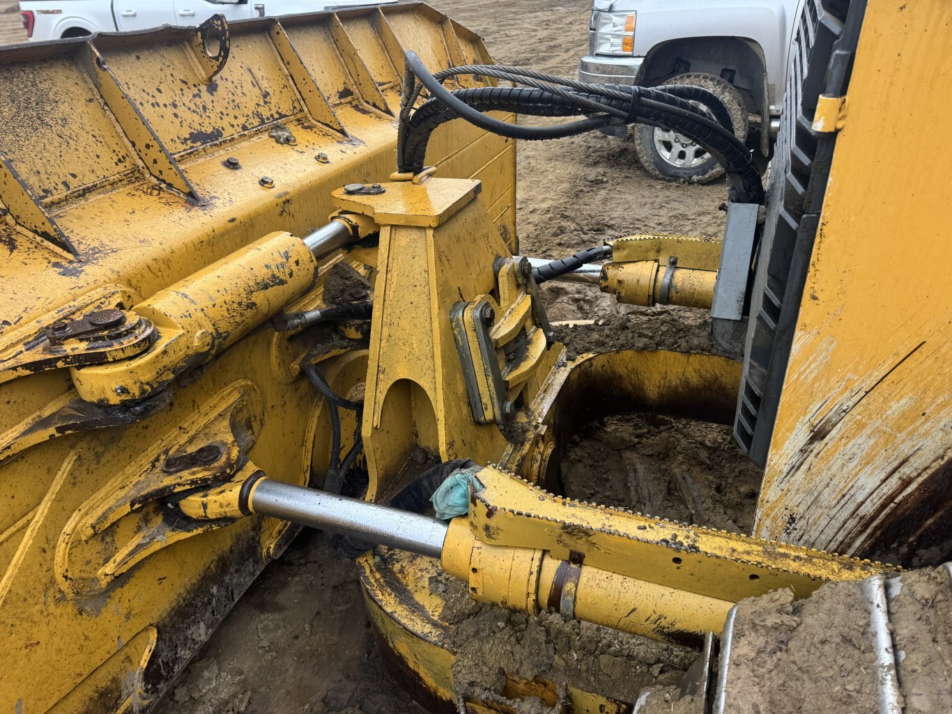 2013 Deere 850J LGP Dozer with Multishank Ripper 9085 BP