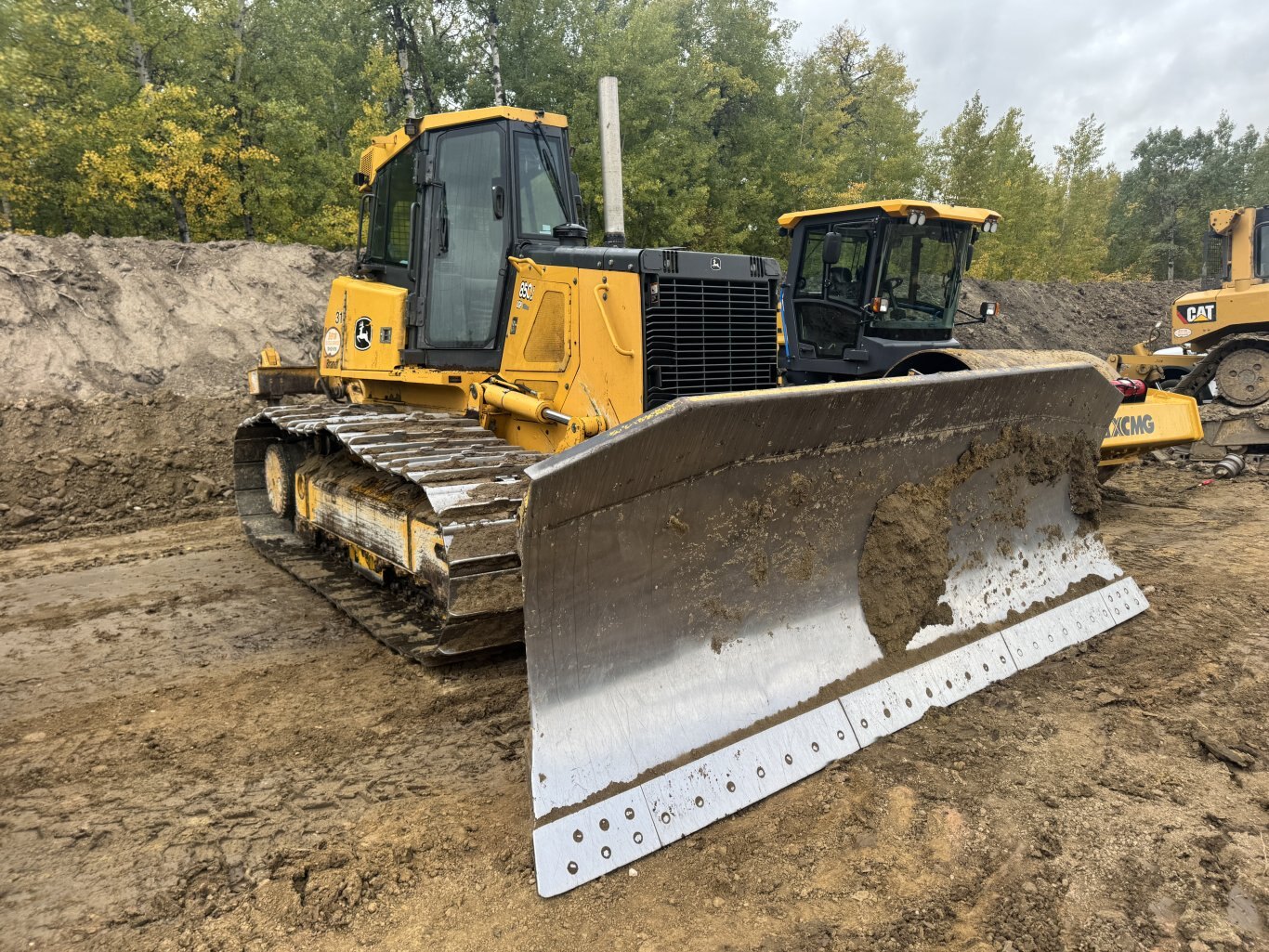 2013 Deere 850J LGP Dozer with Multishank Ripper 9085 BP