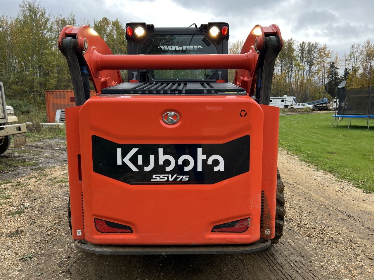 2022 Kubota SSV75 Skid Steer LOW hours in Like new condition 9082 JF