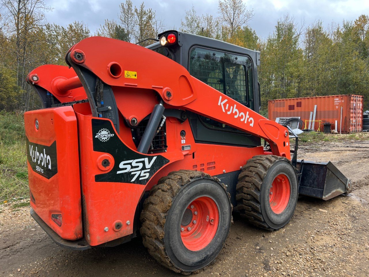 2022 Kubota SSV75 Skid Steer LOW hours in Like new condition 9082 JF