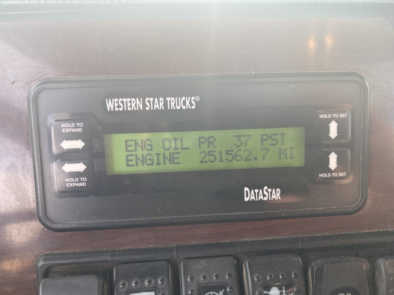 2019 Western Star 4900 Day Cab Truck Triaxle Truck 9088 BP