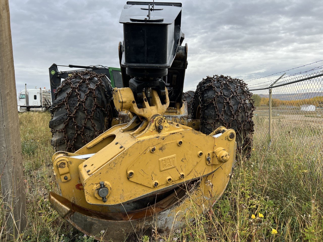 2016 CAT 545D Skidder 9091 JF