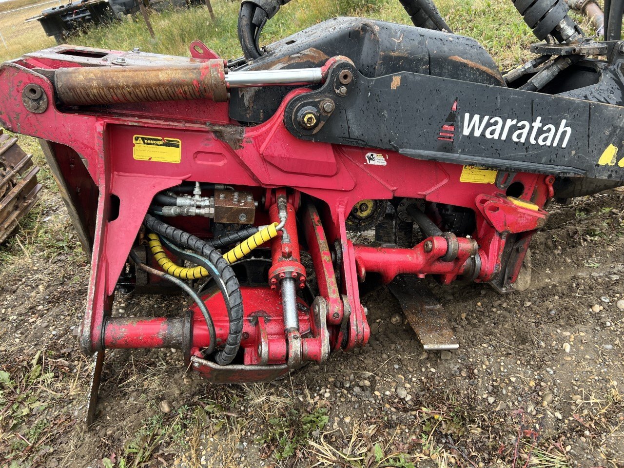 2012 Deere 2154d Processor with Waratah 622B Head 9097 JF