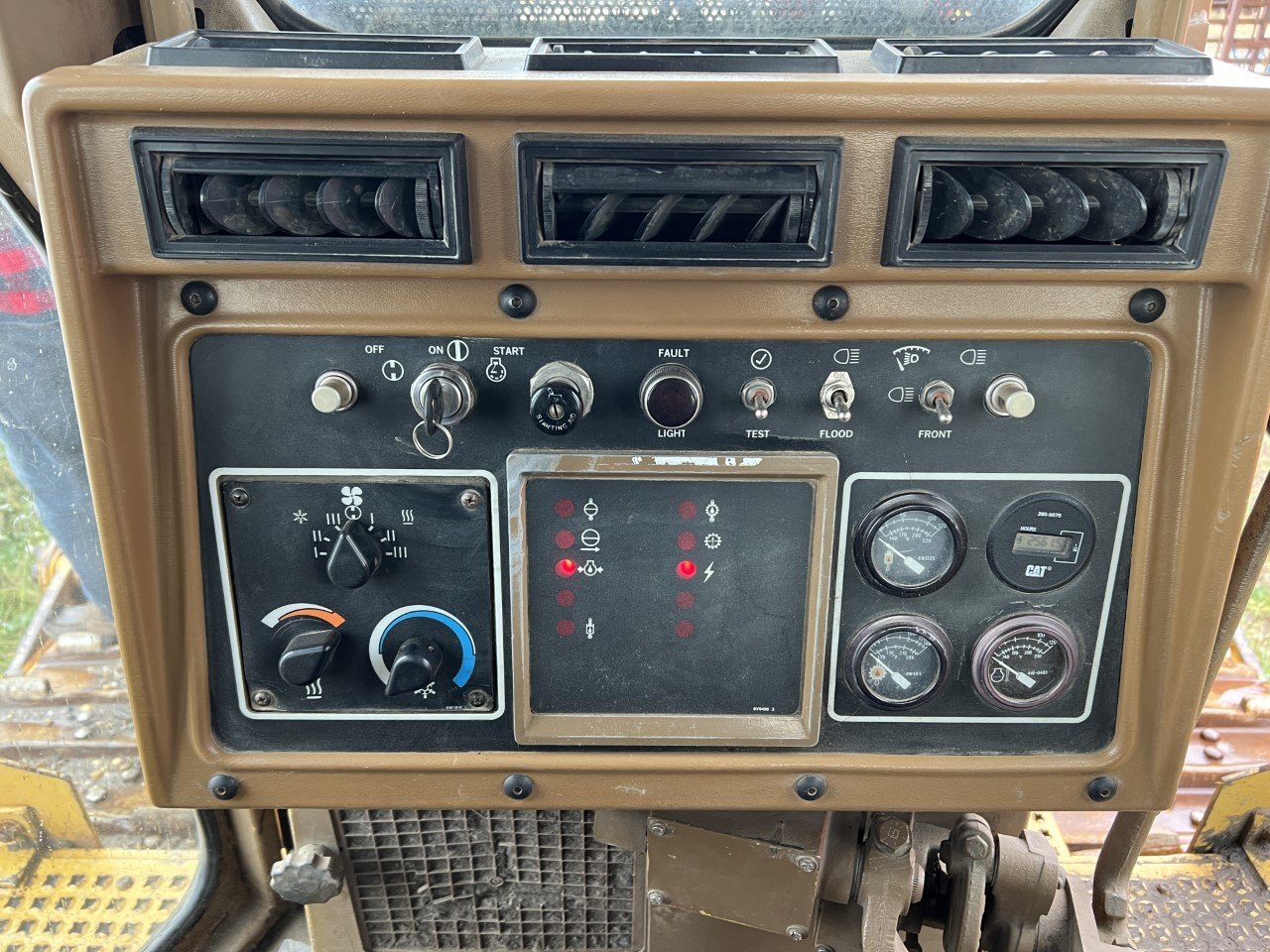 1991 CAT D8N Dozer with Multi Shank Ripper 9102 JF