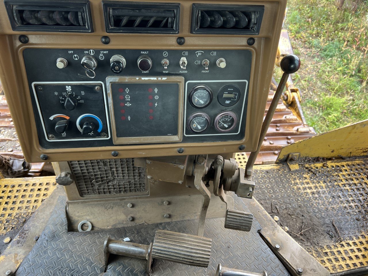 1991 CAT D8N Dozer with Multi Shank Ripper 9102 JF