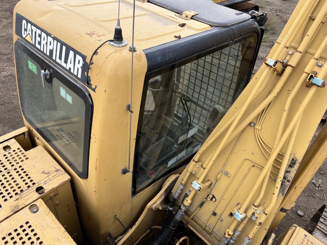 2003 CAT 320C L Excavator with New Engine, Pump and Valve bank #9039 JF