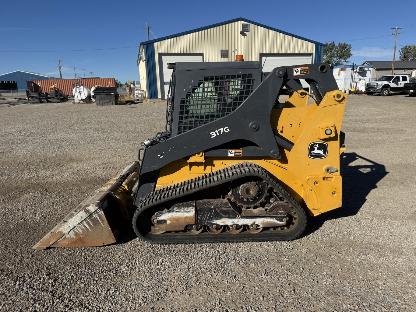 2017 Deere 317G Skid Steer High Flow #E60041