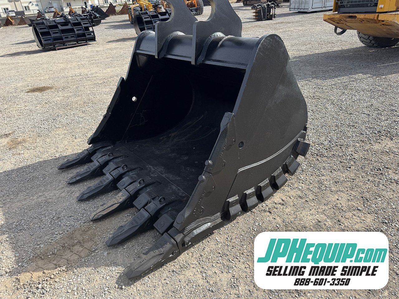 400 Series Excavator Mining 84 Clean Up Bucket #10265 JPH