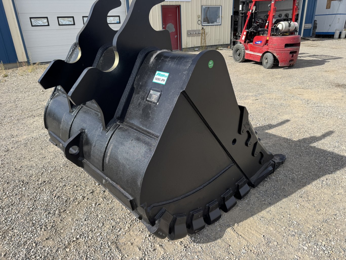 400 Series Excavator Mining 84 Clean Up Bucket #10265 JPH