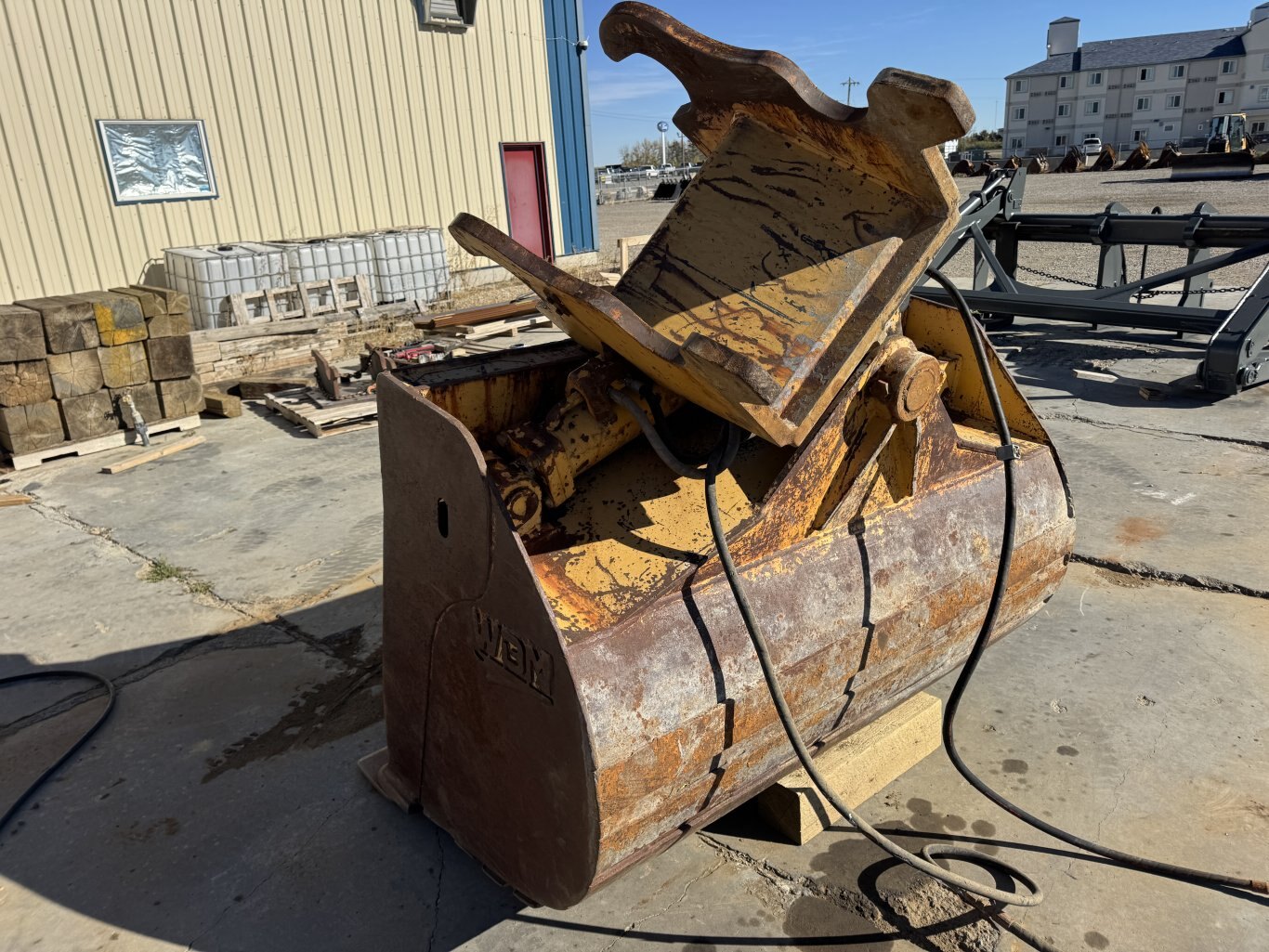 Excavator 300 Series 72 Twist Bucket Hydraulic #10336 JPH