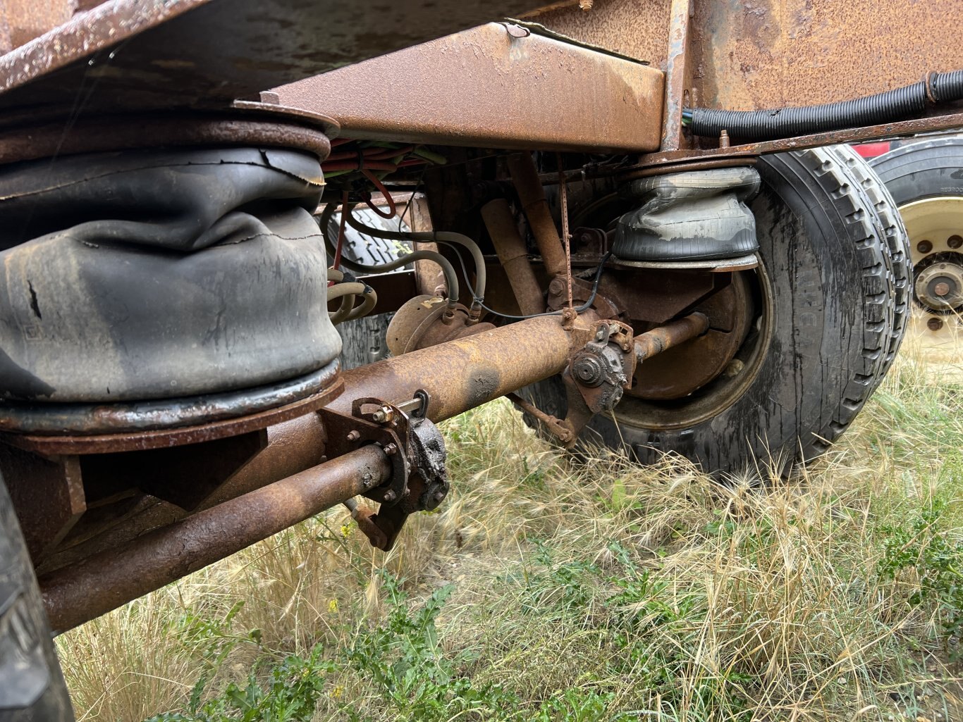 2007 Peerless Tridem Axle Logger Hayrack Trailers (Quad Axles available) #9099a JF