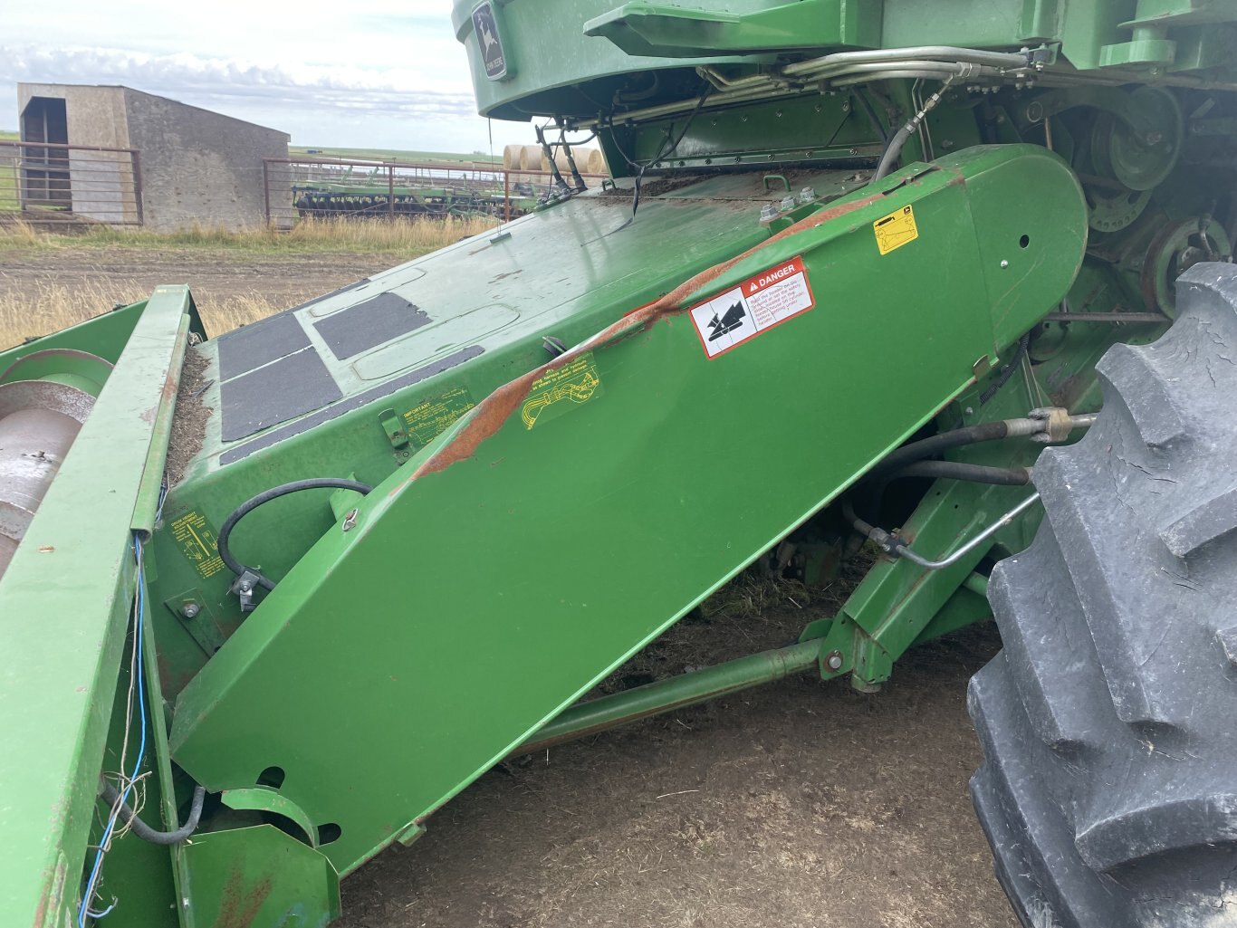 1991 John Deere 9600 Combine #9143 AS