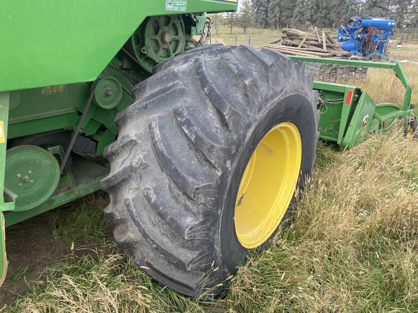 1991 John Deere 9600 Combine #9143 AS