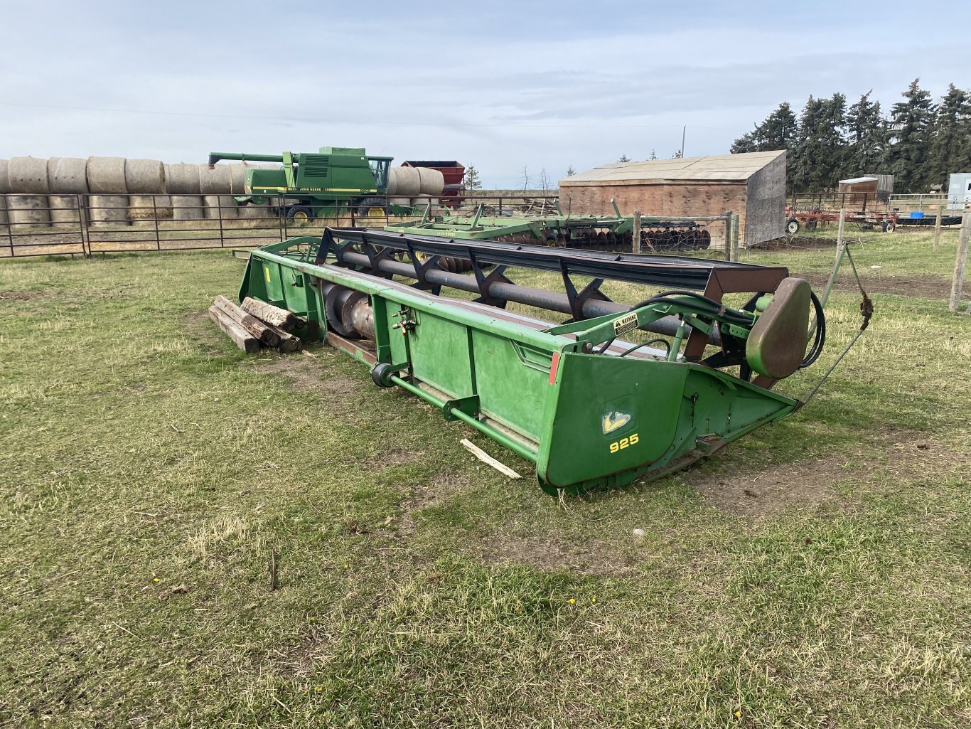 1991 John Deere 9600 Combine #9143 AS