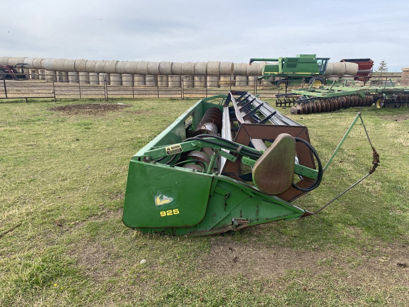 1991 John Deere 9600 Combine #9143 AS