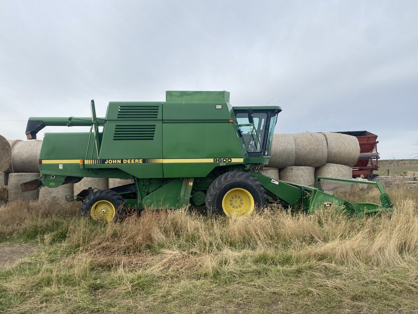 1991 John Deere 9600 Combine #9143 AS