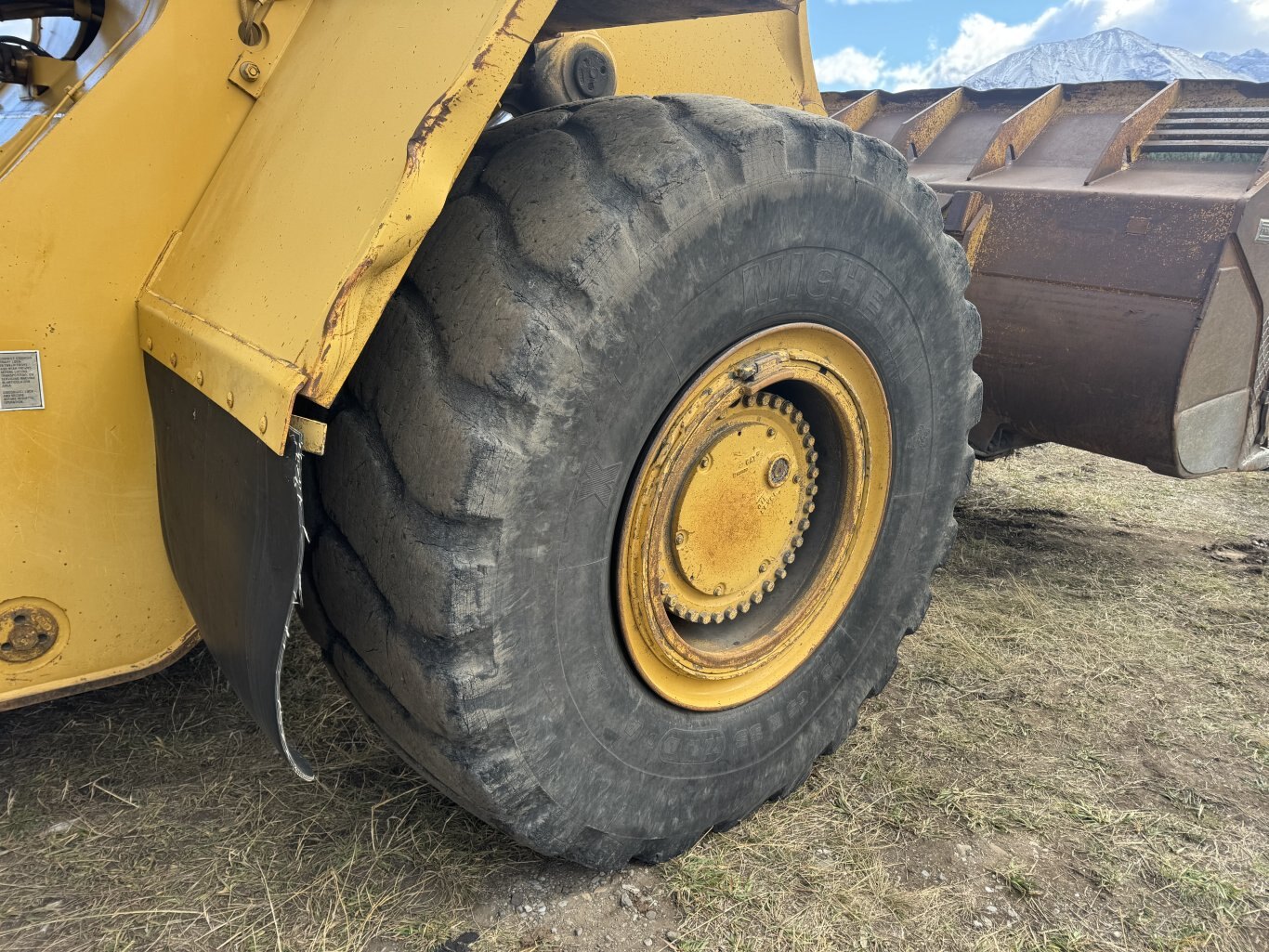 1998 Caterpillar 988F Wheel Loader #9161 BP