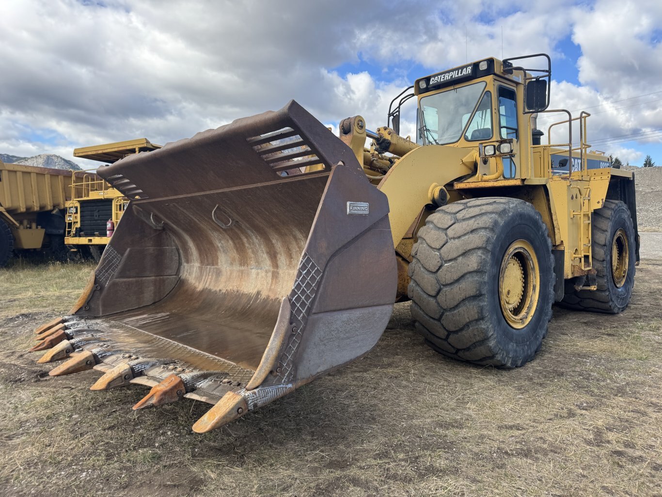 1998 Caterpillar 988F Wheel Loader #9161 BP