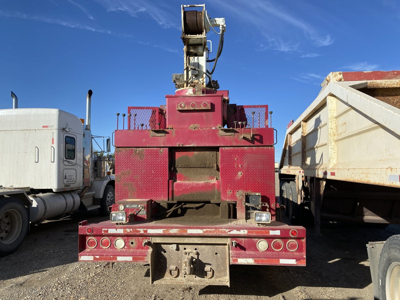 2001 Freightliner FLD112 Picker Crane Truck Tandem Axle National 400A Picker Truck #9149 BP