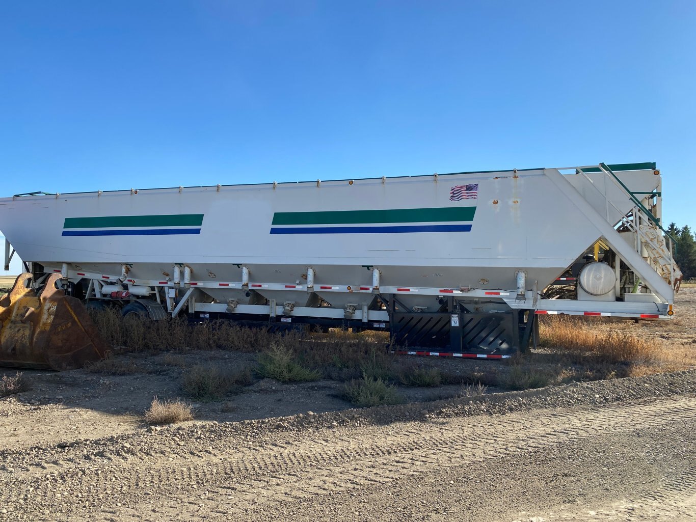 2010 Sandhogg SH40 5701 Bulk Sand Storage Trailer *Wholesale Unit* SH40 #9150 BP