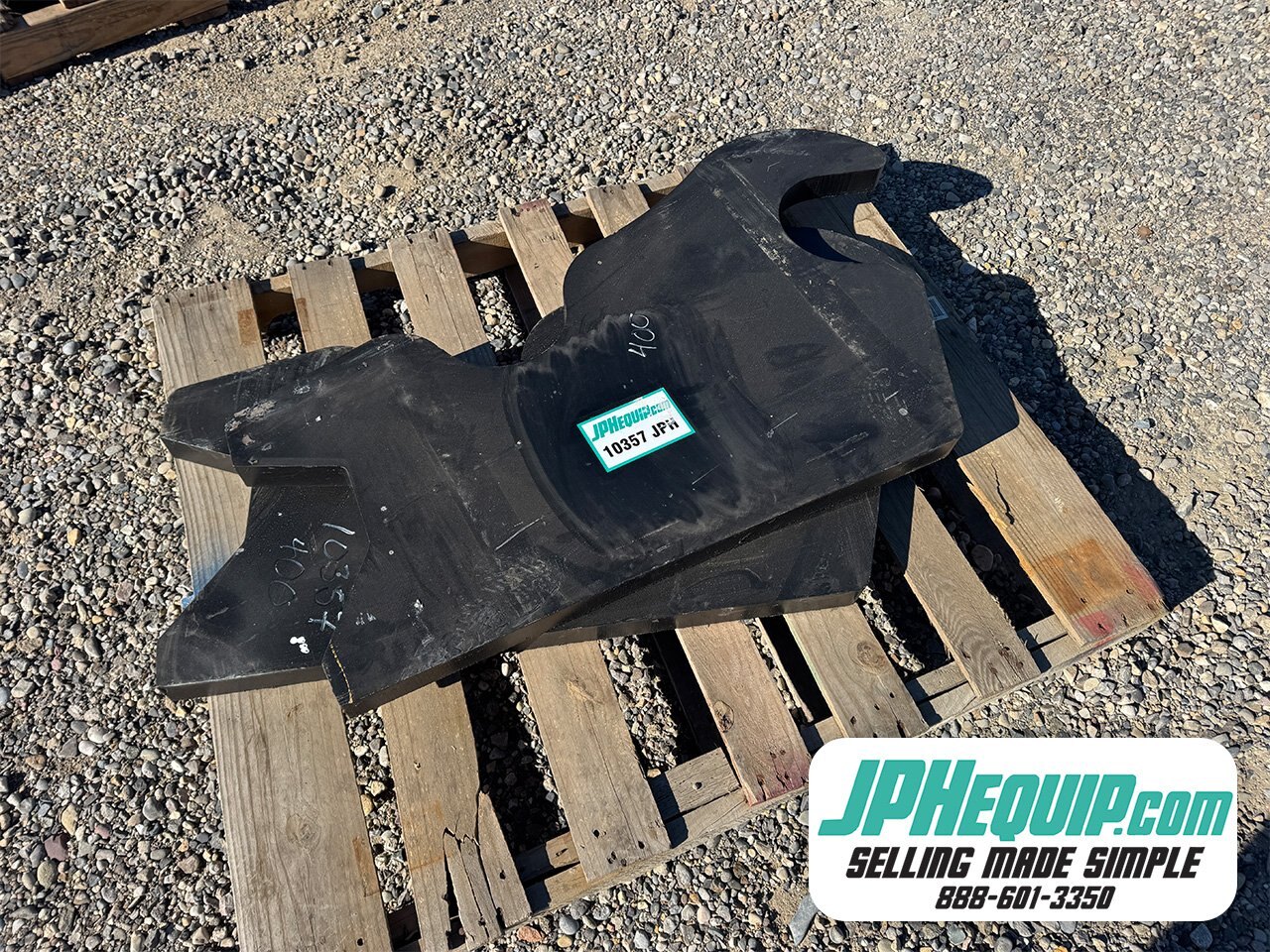 Excavator 400 Series Wedge Style Lugging Plates #10357 JPH