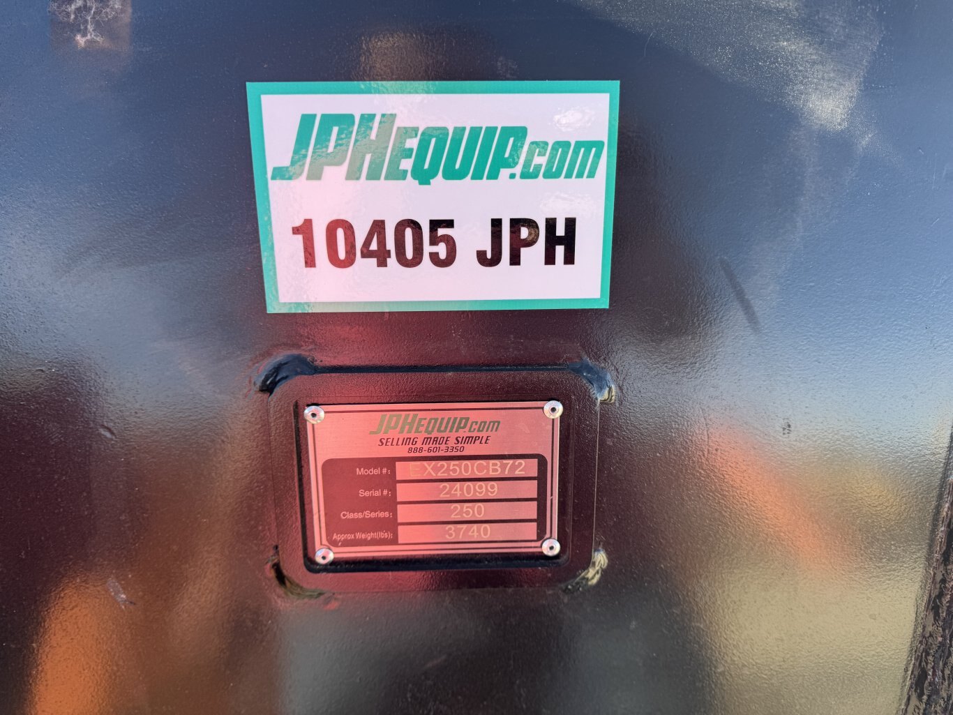 Excavator 250 Series 72 Clean Up Bucket #10405 JPH