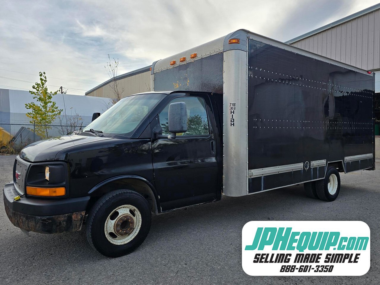 2008 GMC Savanna Dually Cube Van - Delivery Van # 9175 BP