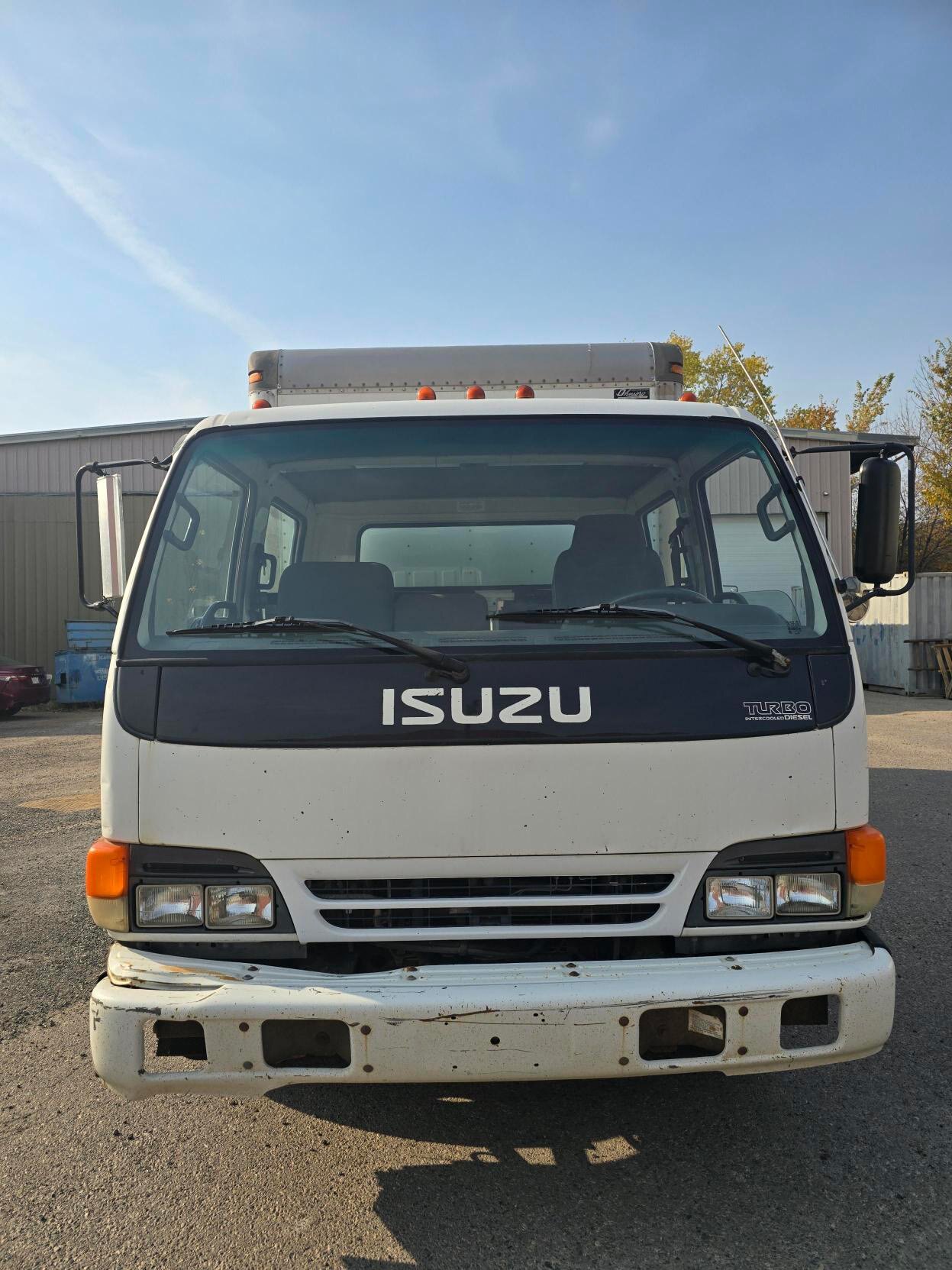 2002 Isuzu NPRHD Dually Cube Van Delivery Van #9170 BP