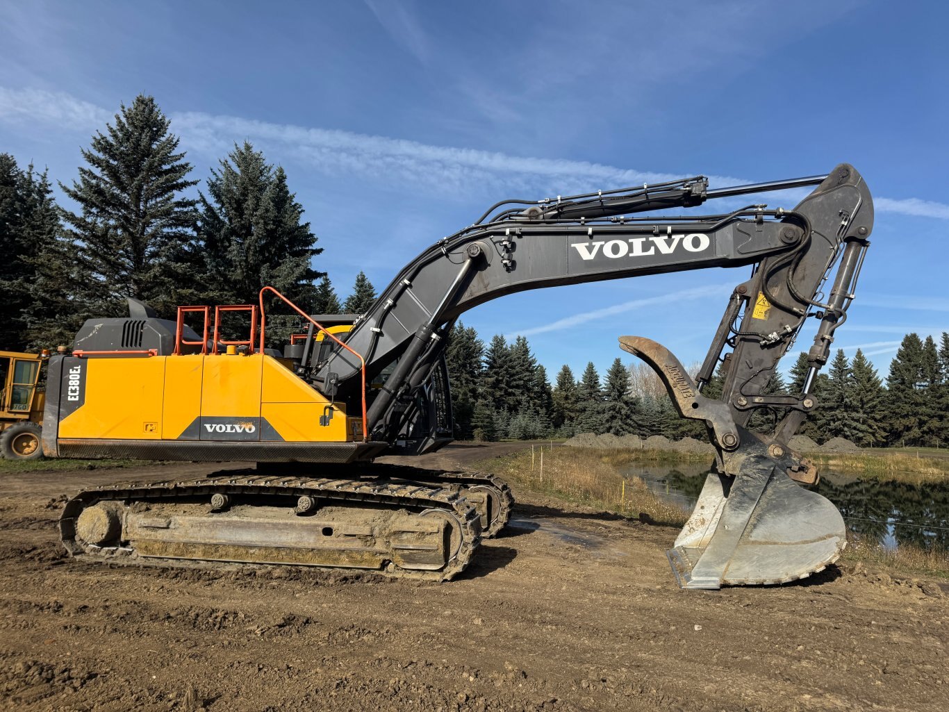 2019 Volvo EC380EL Excavator #9189 JP