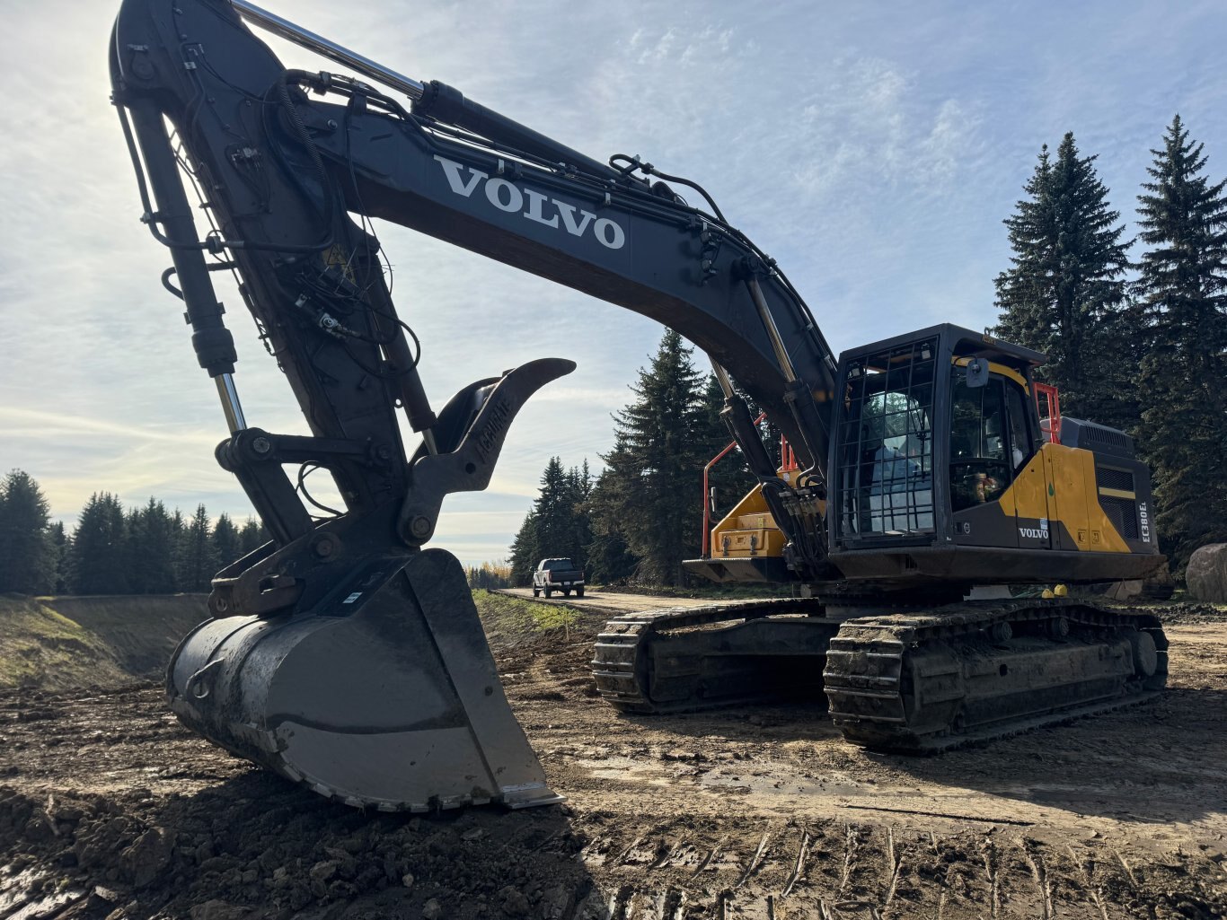 2019 Volvo EC380EL Excavator #9189 JP