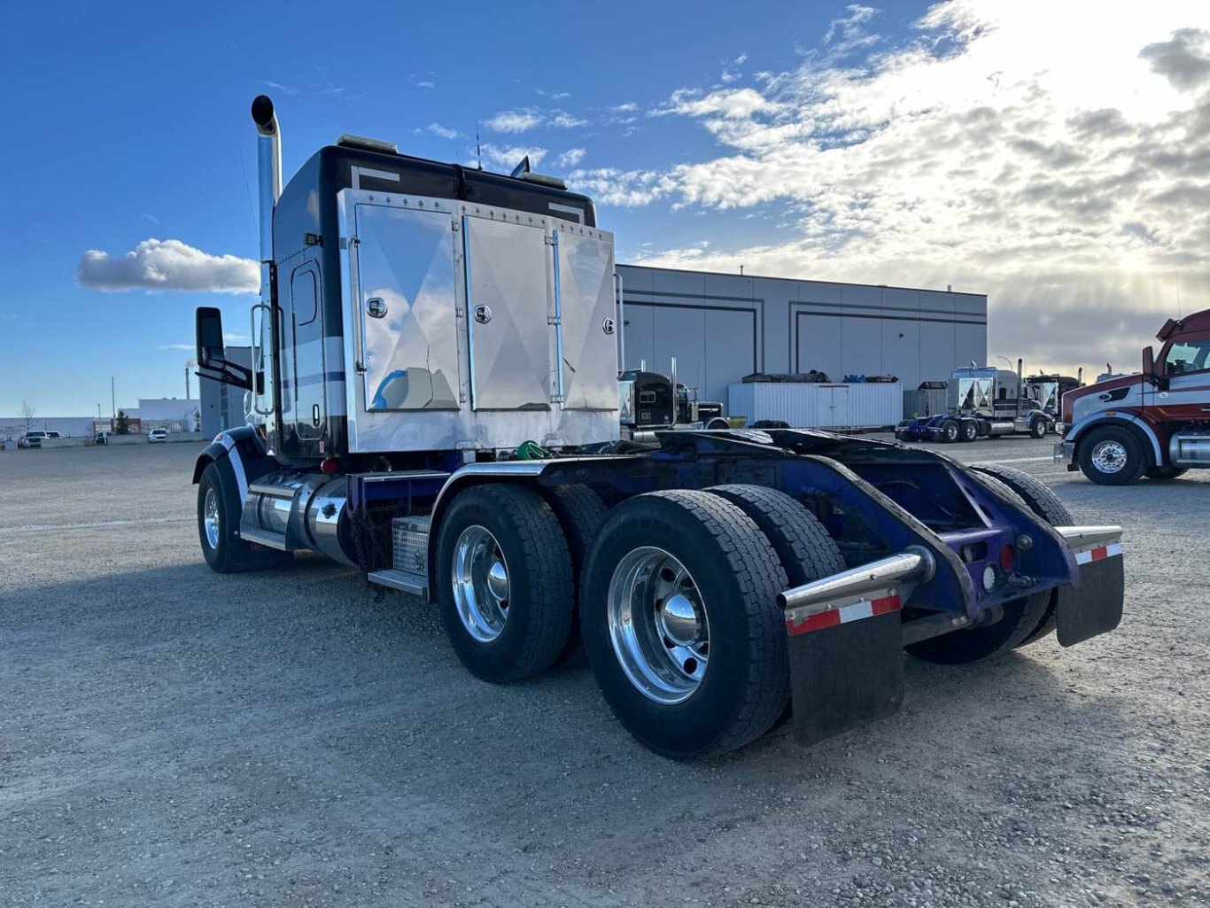 2018 Peterbilt 567 Tandem Axle Sleeper Truck with Drop In Engine #9202 JA