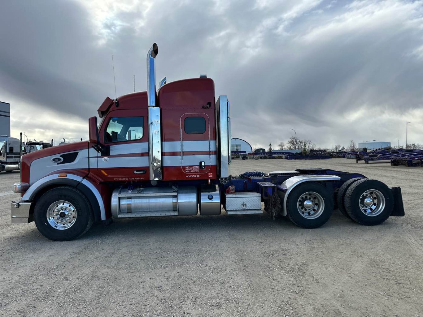 2019 Peterbilt 567 Tandem Axle Sleeper Truck with Engine Rebuild #9203 JA